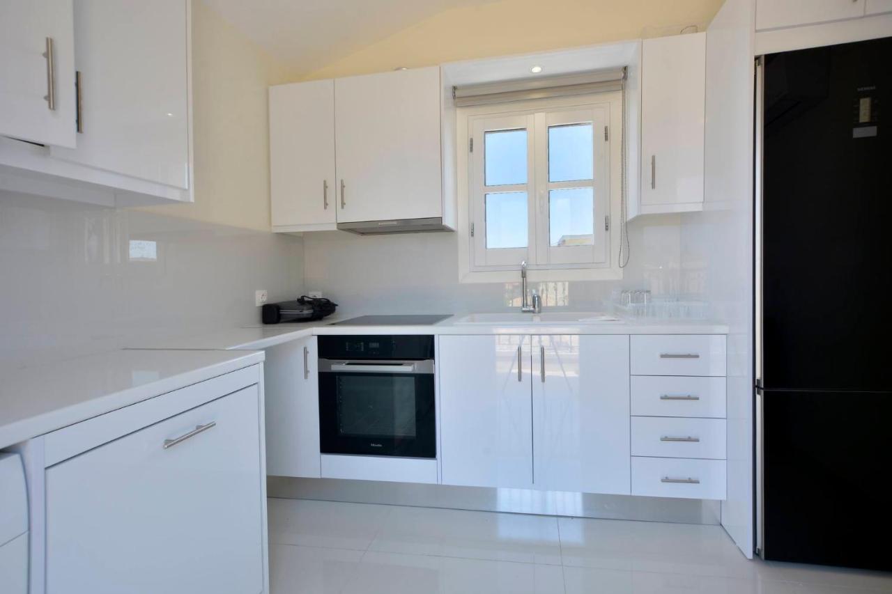 Luxury Bay View Apartment Corfu  ภายนอก รูปภาพ