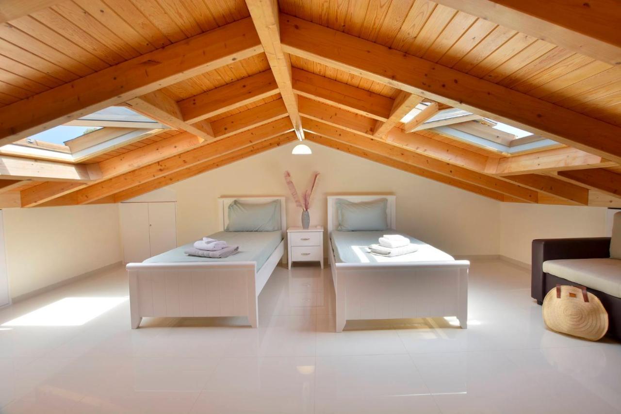 Luxury Bay View Apartment Corfu  ภายนอก รูปภาพ